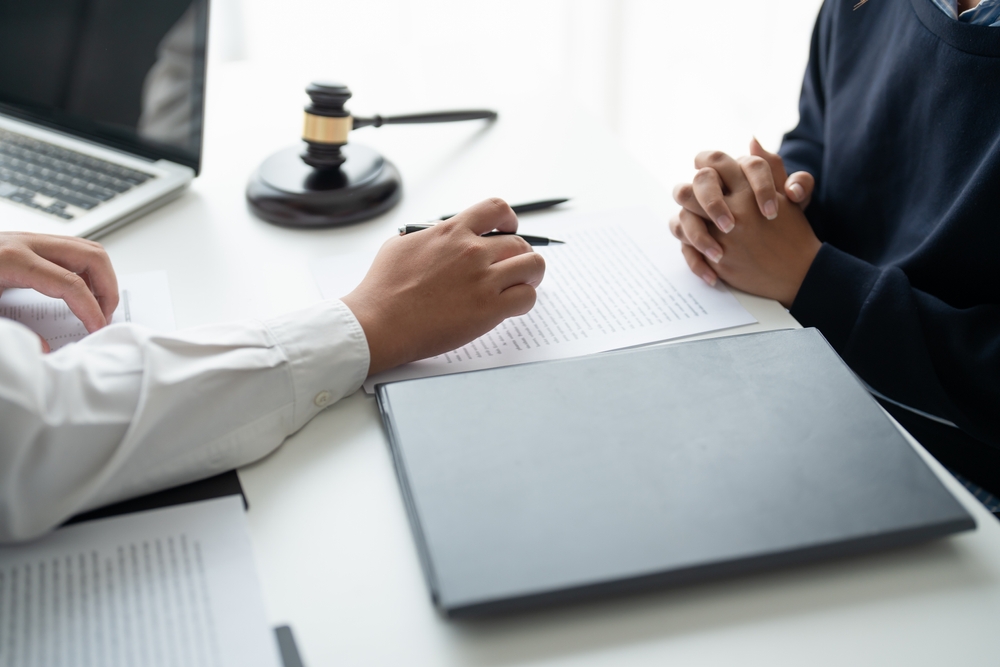 asesoria abogado acuerdos contrato firma